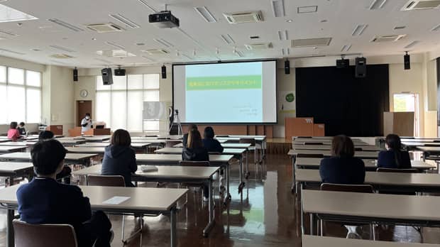 2月の法人学習会「医薬品安全管理について」の様子