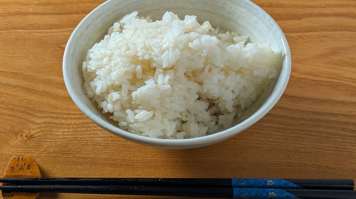 茶碗の白ご飯