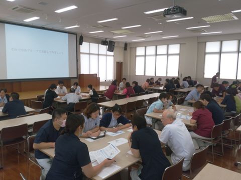 油山病院　9月の法人学習会の様子