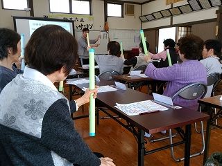 出前講座「自宅での転倒予防体操」の様子2