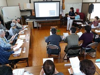 出前講座「住み慣れた地域で過ごす」の様子2