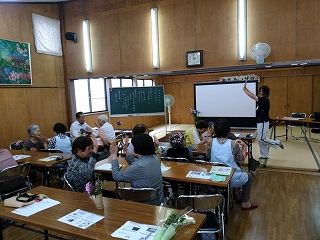 出前講座「続:住み慣れた地域で過ごす」の様子1