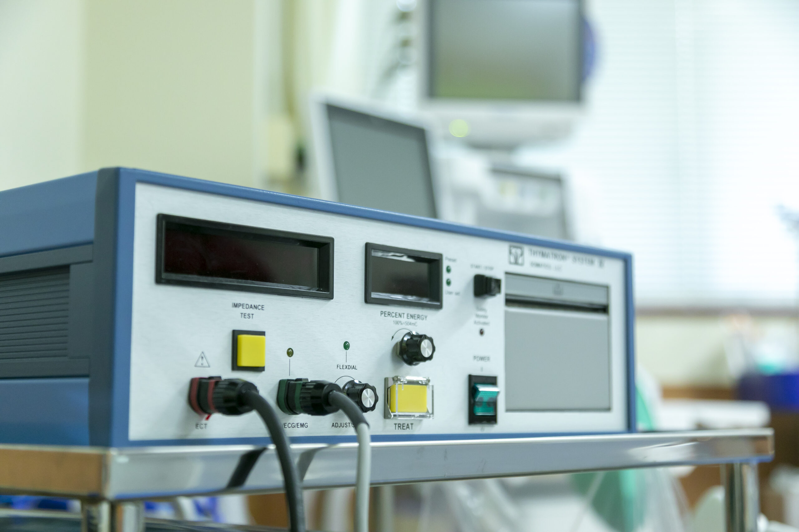 修正型電気
けいれん療法（mECT）